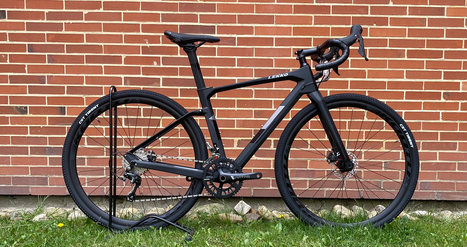 BICICLETA GRAVEL CARBONO